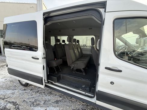 Used 2018 Ford Transit 350 XL image 16