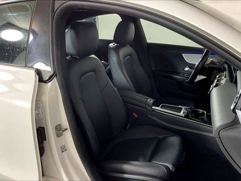 Used 2025 Mercedes-Benz CLA 250 image 6