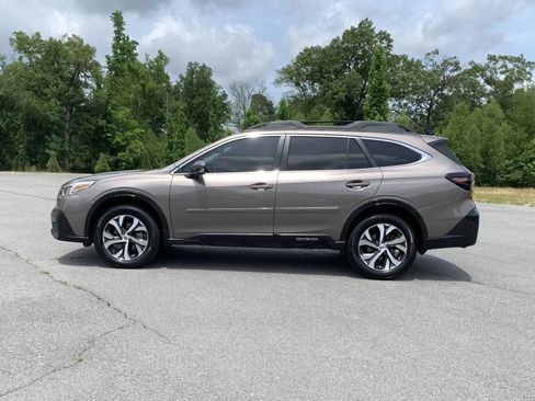 Used 2021 Subaru Outback Limited XT AWD/4WD image 4