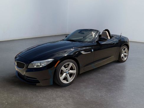 Used 2015 BMW Z4 sDrive28i RWD image 9