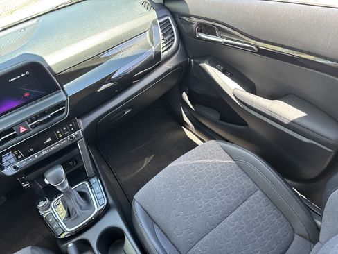 Certified 2024 Kia Seltos S AWD/4WD image 14
