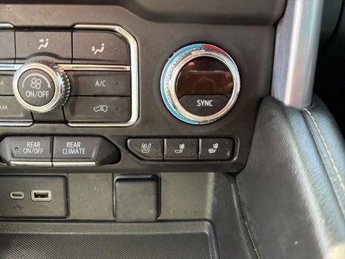 Used 2021 GMC Yukon SLT w/ SLT Luxury Plus Package RWD image 51