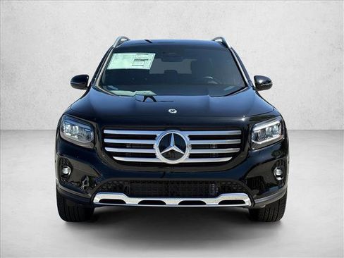 Certified 2025 Mercedes-Benz GLB 250 GLB 250 image 2