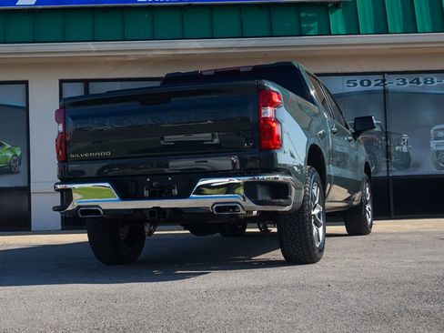 Used 2025 Chevrolet Silverado 1500 LT w/ Z71 Off-Road Package AWD/4WD image 3