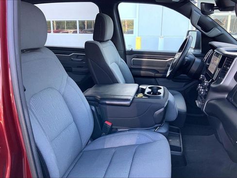 Used 2022 RAM 1500 Big Horn AWD/4WD image 7