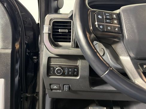 Used 2025 Ford F250 Platinum w/ Tremor Off-Road Package AWD/4WD image 12