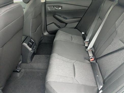 Used 2025 Honda Accord SE image 15