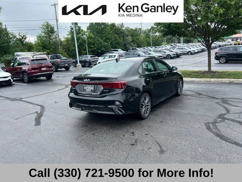 Certified 2023 Kia Forte GT-Line FWD image 6