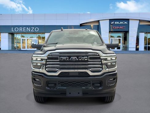 Used 2026 RAM 2500 Laramie AWD/4WD image 2