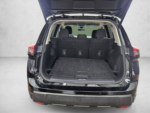 Used 2025 Nissan Rogue SV FWD image 7