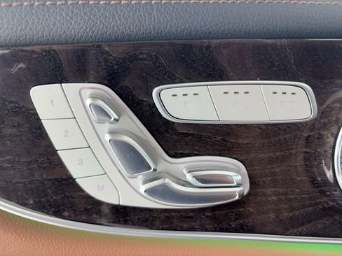 Used 2018 Mercedes-Benz E 400 Cabriolet image 14