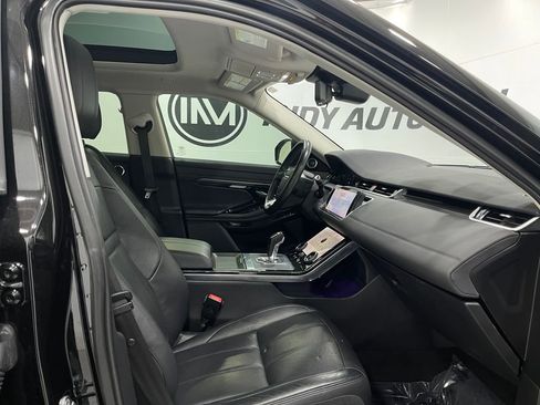 Used 2020 Land Rover Range Rover Evoque SE image 33