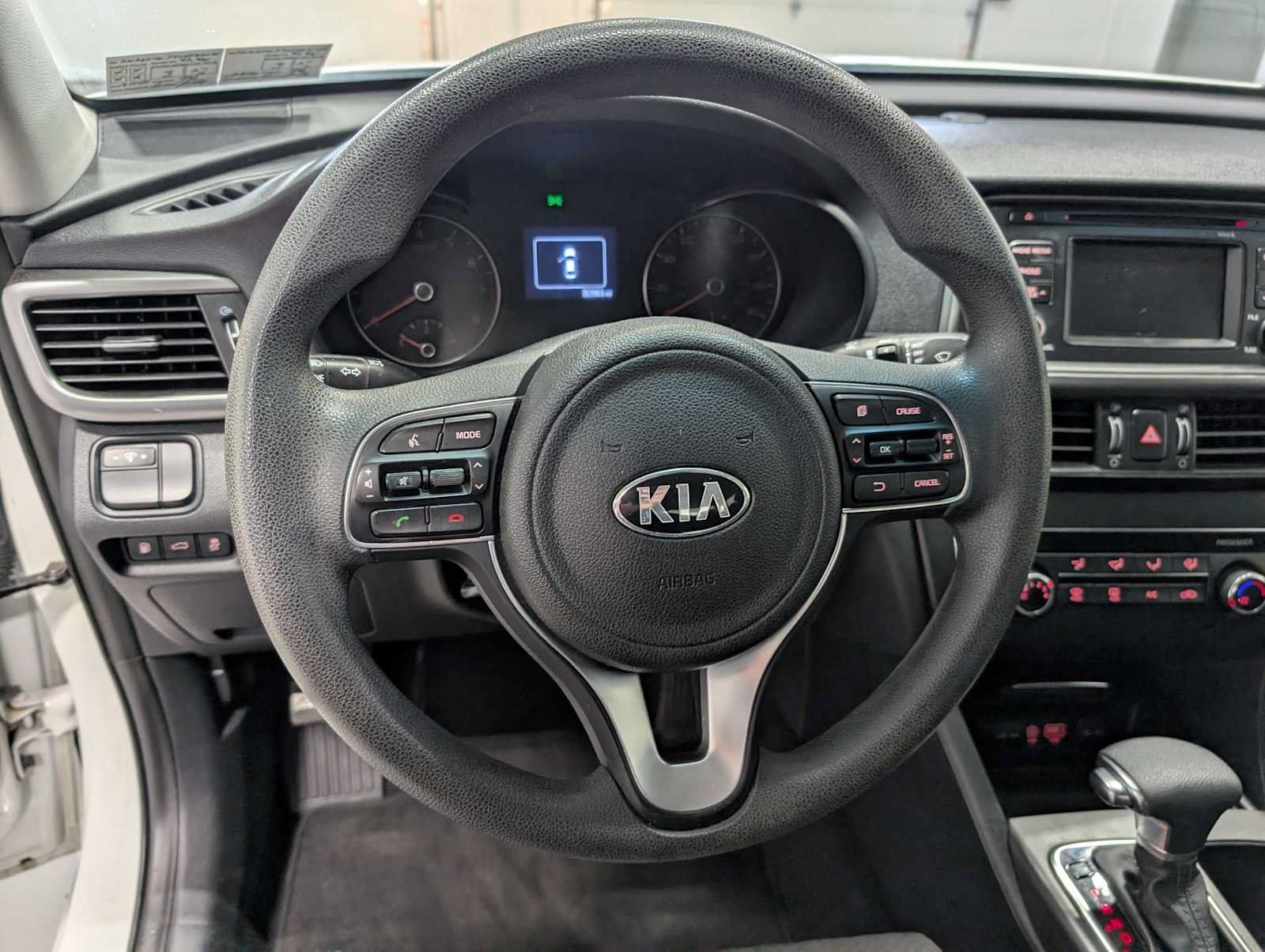 Used 2016 Kia Optima LX FWD image 34