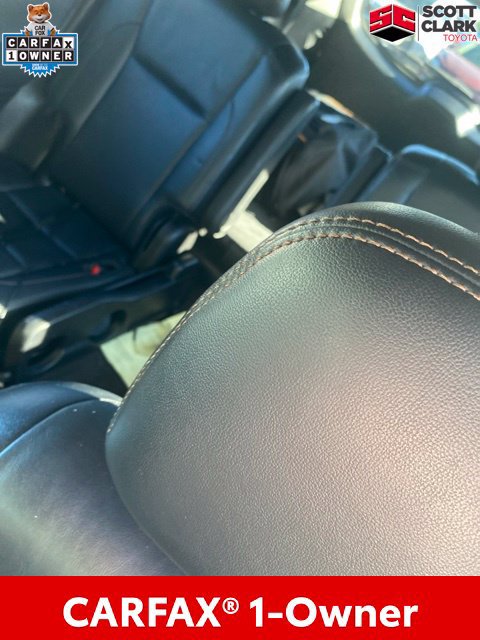 Used 2017 Toyota Highlander XLE AWD/4WD image 3