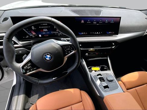 Used 2025 BMW 230i Coupe w/ Convenience Package RWD image 16