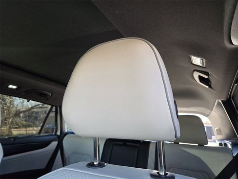 Used 2024 Volkswagen Atlas Cross Sport SEL Premium R-Line image 16