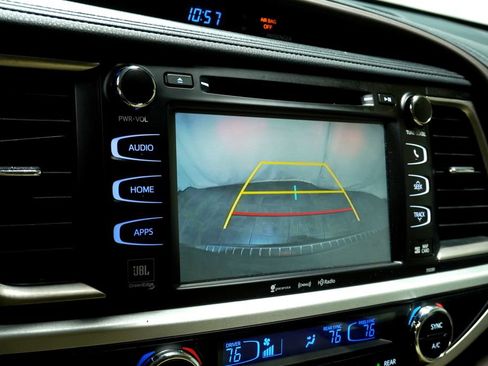 Used 2019 Toyota Highlander Limited AWD/4WD image 26