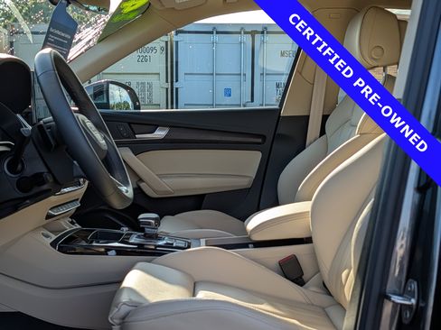 Used 2024 Audi Q5 2.0T Premium w/ Convenience Package AWD/4WD image 21
