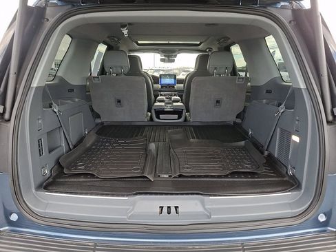 Used 2020 Lincoln Navigator Reserve w/ Luxury Package AWD/4WD image 34