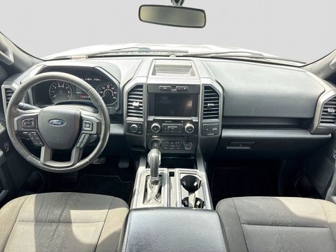 Used 2018 Ford F150 XLT w/ Equipment Group 302A Luxury AWD/4WD image 18