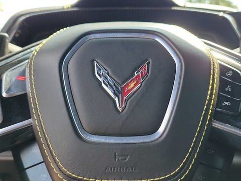 Used 2023 Chevrolet Corvette Z06 RWD image 37