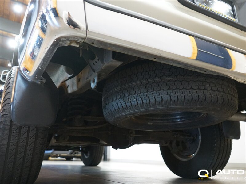 Used 1999 Toyota 4Runner SR5 AWD/4WD image 35