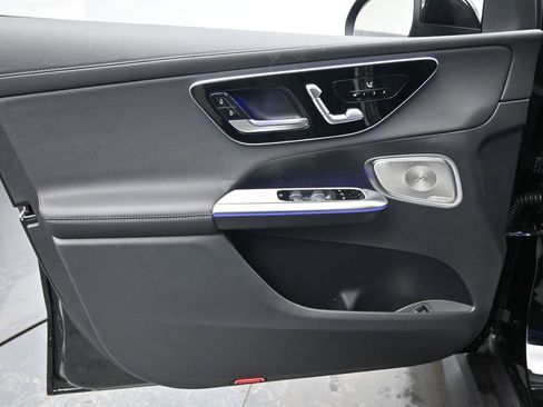 New 2026 Mercedes-Benz GLC 300 4MATIC image 23