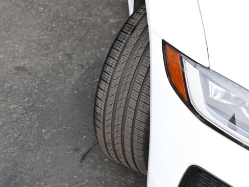 New 2024 Jaguar XF R-Dynamic SE image 3