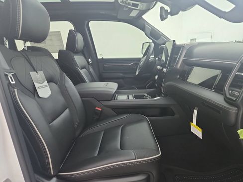 New 2026 RAM 1500 Limited AWD/4WD image 34