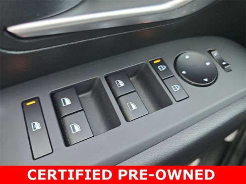 Used 2025 Hyundai Tucson SE image 28