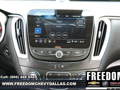 Used 2025 Chevrolet Malibu LT FWD image 5