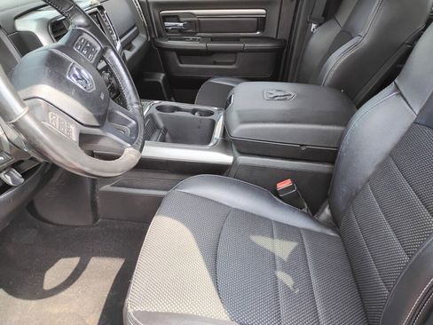 Used 2018 RAM 1500 Sport w/ Quick Order Package 22Q Night AWD/4WD image 9