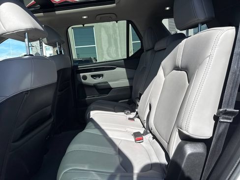Used 2023 Honda Pilot Touring image 24
