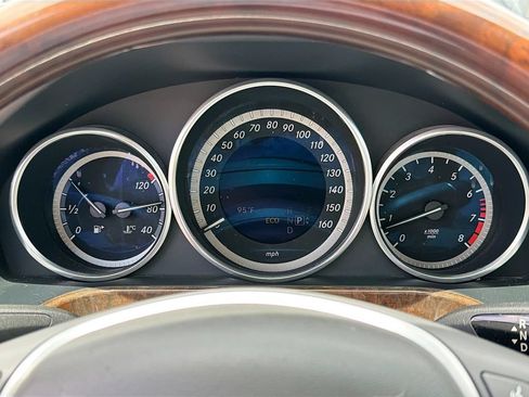 Used 2014 Mercedes-Benz E 350 4MATIC Sedan w/ Premium 1 Package image 38
