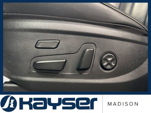 Used 2022 Hyundai Palisade Calligraphy image 26