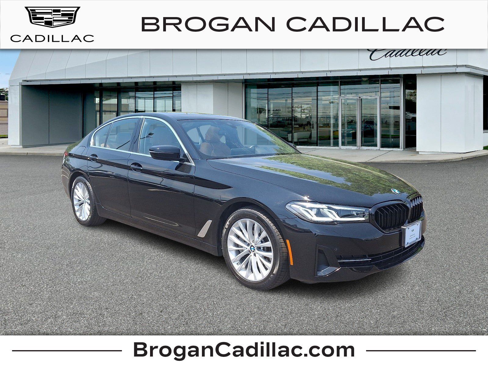 Used 2023 BMW 530i xDrive w/ Convenience Package AWD/4WD image 1