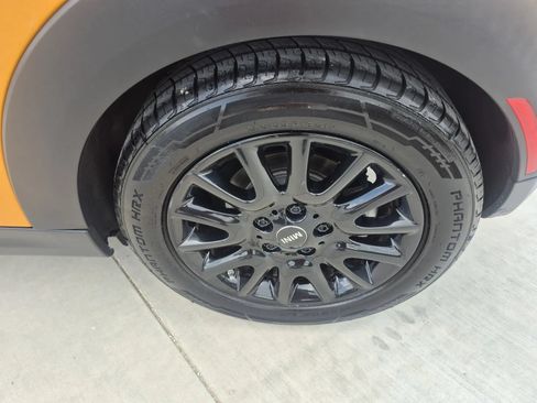 Used 2015 MINI Cooper S FWD image 8