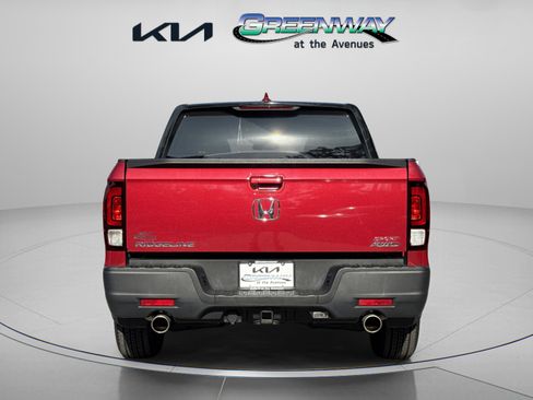 Used 2023 Honda Ridgeline Sport image 6