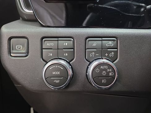 New 2026 GMC Sierra 1500 SLT w/ SLT Premium Plus Package image 24