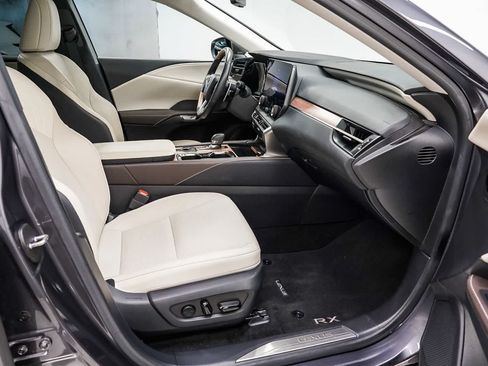 Used 2024 Lexus RX 350 Premium w/ Accessory Package (Z1) FWD image 17