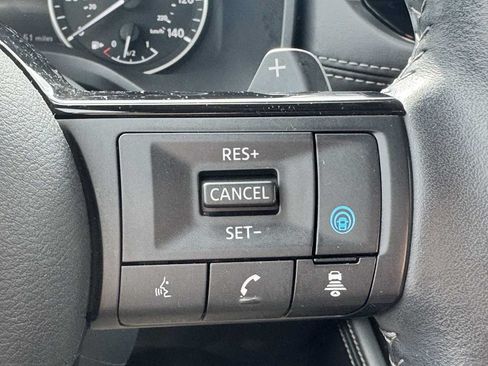 Used 2021 Nissan Rogue SL w/ Premium Package AWD/4WD image 25