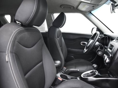 Used 2015 Kia Soul image 15