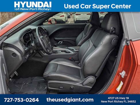 Used 2021 Dodge Challenger SXT w/ Plus Package image 16