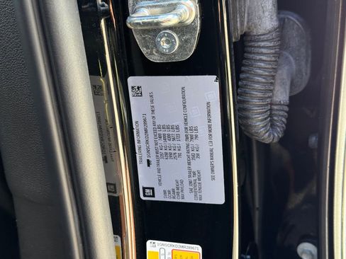 Used 2021 Chevrolet Tahoe RST w/ Luxury Package image 32