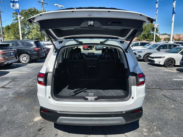 Used 2025 Honda Pilot EX-L image 21