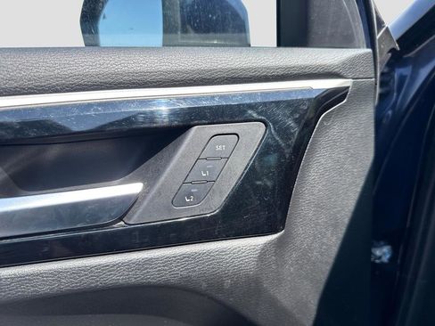 Used 2023 Mitsubishi Outlander SEL AWD/4WD image 13