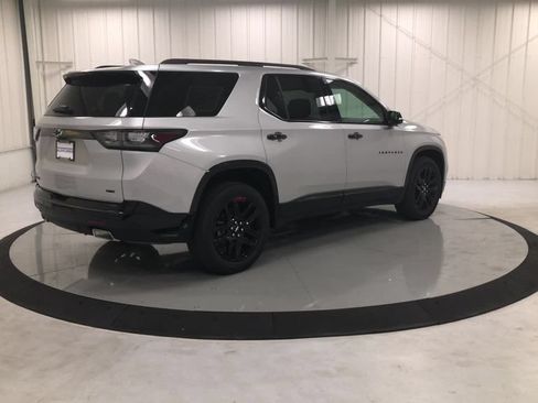 Used 2020 Chevrolet Traverse Premier w/ Redline Edition AWD/4WD image 8
