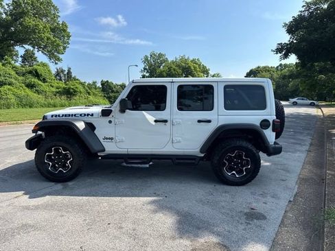 Used 2022 Jeep Wrangler Unlimited Rubicon 4xe w/ Cold Weather Group AWD/4WD image 4