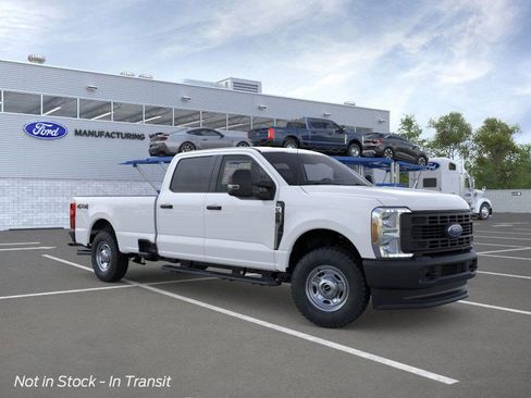 New 2026 Ford F250 4x4 Crew Cab Super Duty image 7