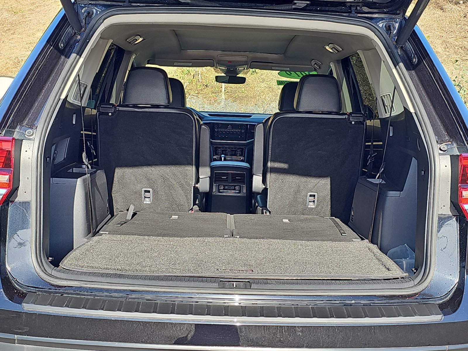Used 2019 Volkswagen Atlas SEL Premium AWD/4WD image 14
